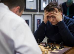 Սամուել Սեւյանը եւ Վարուժան Հակոբյանը բաժանեցին տեղերը