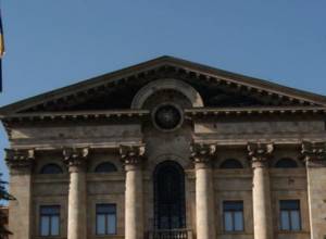 National Assembly fails to provide Armenian translation of speeches