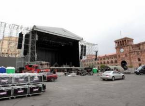 Attention: traffic to Republic Square to be partially stopped