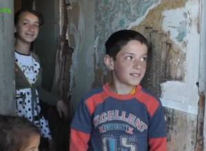 Armenian American philanthropist helps the homeless in Gyumri