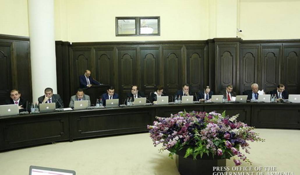 Gov