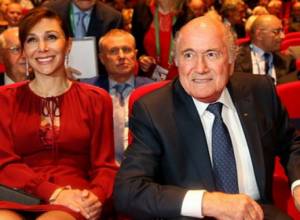 Բլատերին աջակցում է միայն հայազգի ընկերուհին