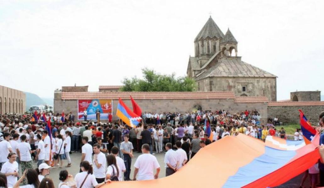 c52c18a6c654c648702b1570f49df63d