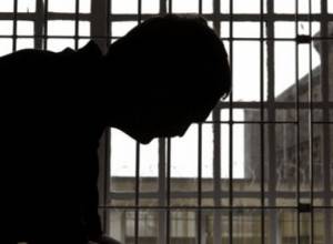 Official compels convict to confess to a crime he did not commit