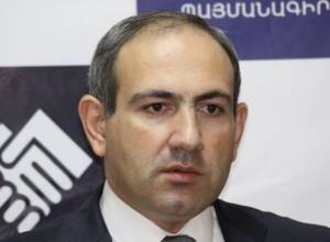 Nikol Pashinyan: Let us go to Baghramyan Avenue and form a wall between demonstrators and police