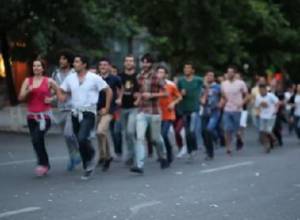 Утренняя зарядка на проспекте Баграмяна