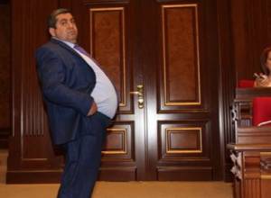 Հատուկ քննչական ծառայությունը խրախուսո՞ւմ է գլխատելու և բռնաբարելու կոչ անող  պատգամավորին