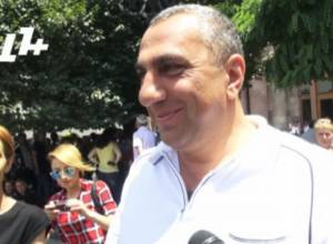 Is it important why Samvel Aleksanyan entered the Government building?