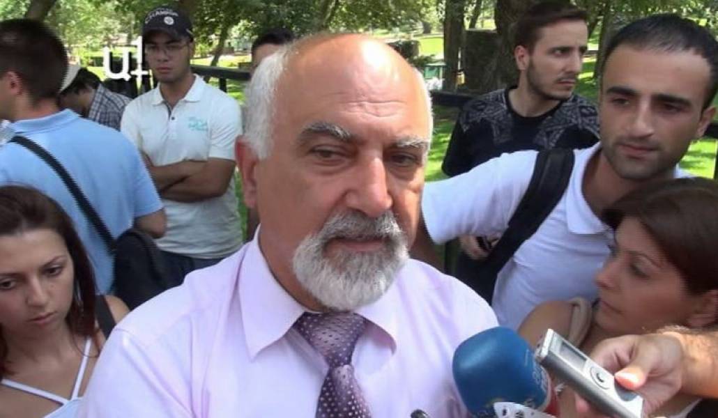 70ce7930af5d5e867aeecd3e4be136b8