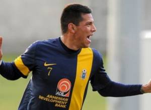 «Փյունիկը» հրաժարվեց երկու հարձակվողներից