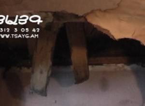 Նորաստեղծ ընտանիքը տանիք  չունի գլխավերեւում. անձրեւն էլ ավելի է բարդացրել վիճակը