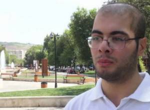 На молодых людей оказывают давление из-за участия в акциях