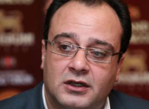 Мандат Арпине Ованнисян Карену Бекаряну: ЦИК подтвердил