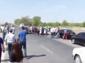 Open the borders and let Georgian come and but our grapes  - say protesting villagers