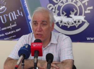 Vahagn Khachatryan: In Armenia, political issues are resolved outside political arena