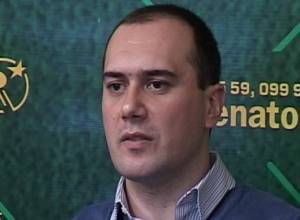 За 850 долларов покупают паспорт и оказываются в Европе