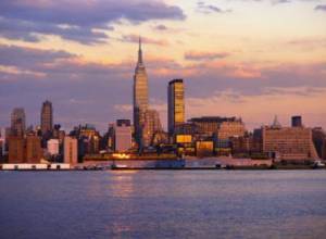 Собираются в Нью-Йорке: кому не выдали визу