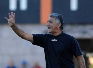 ՀՖՖ-ն 10 խաղով որակազրկել է Աբրահամ Խաշմանյանին