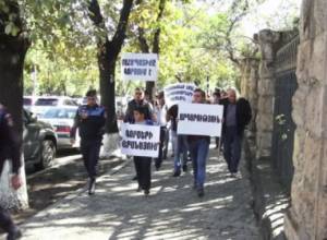 Серж Саргсян получил письмо от пожизненно заключенных