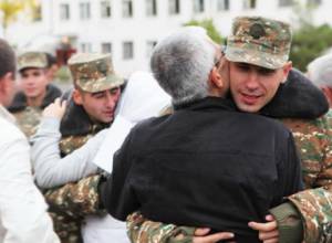 About 1400 parents meet their sons serving at frontier military units