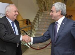 Serzh Sargsyan meets with the President of the EPP in Madrid