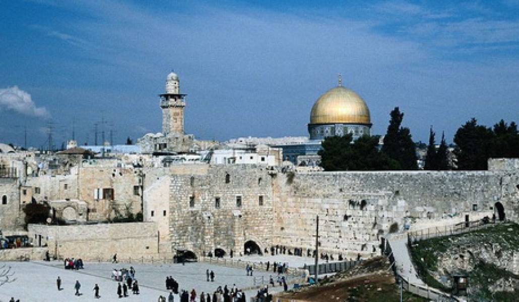 Goryashhie-turyi-v-Izrail