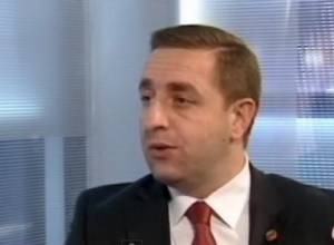 Կարեն Ավագյանի համակարգած հիմնադրամում ՀՅԴ-ից կան, ՀԱԿ-ից՝ ոչ