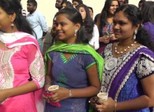 Индийцы в Ереване отмечают Праздник света