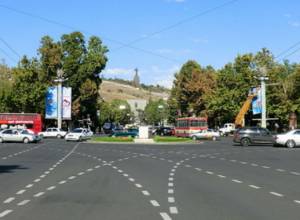 Երթևեկել Ֆրանսիայի հրապարակը շրջանցող փողոցներով. մոմավառություն