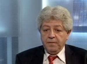 "Армяне давно поставили крест и на власть, и на оппозицию"