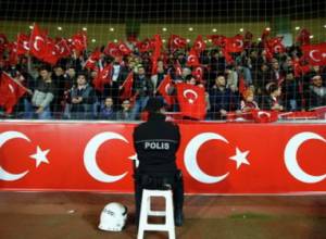 Turkey fans boo minute's silence for Paris victims