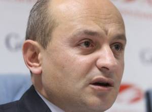 Stepan Safaryan: President is not a Santa Claus