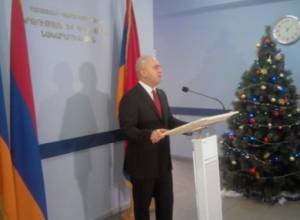 «Образовательная система не политизирована»: Армен Ашотян