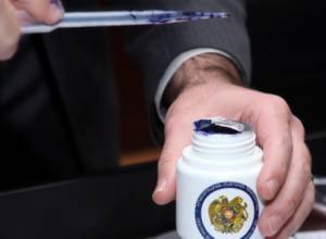 Авантюрой года стал референдум