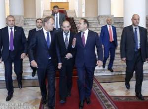 Իշխանական գործընթացները՝ ոչ բարվոք վիճակի ցուցիչ. տնտեսությունը՝ 2015-ին
