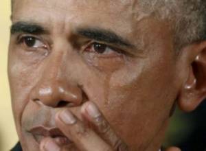 Обама со слезами на глазах требует ужесточить контроль над продажей оружия