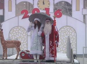 “Year after year condition is worsening”: Santa Claus displeased with income