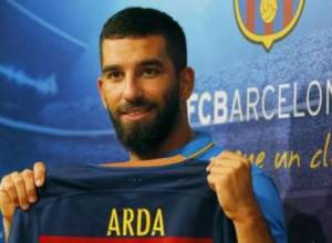 Լուիս Սուարեսը հրաշքով փրկվել է ֆուտբոլիստի կոպիտ հնարքից