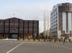 Ժամանակավոր հենակետեր, փոքր շտաբեր՝ ձնաբքից պաշտպանվելու համար