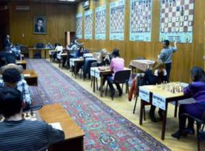 Շախմատի Հայաստանի առաջնությունում գրանցվեցին առաջին անակնկալները   