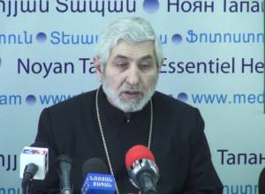 Եկեղեցին ոչ դեմ է, ոչ էլ քաջալերում է աղի բլիթ ուտելը