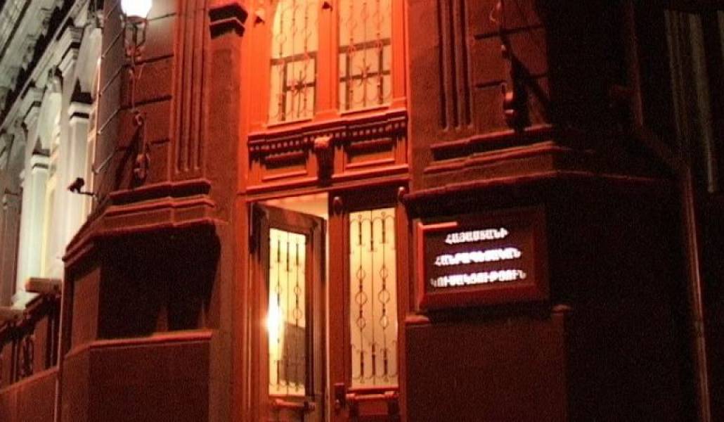 b63407fc3ba239e13e8c74c3b0502f62