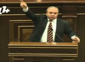 Те, кто вовлечен в оффшорный скандал, сегодня имеют повышение в должности: Гр. Багратян