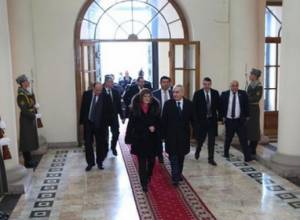 Г.Саакян напомнил сербской делегации об антиармянских резолюциях