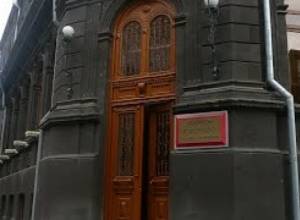 Eduard Sharmazanov advises waiting until the end of the week