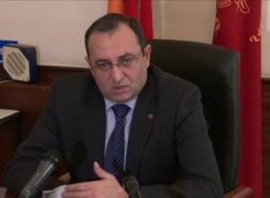 Dashnaktsutyun backs Postanjyan's candidacy