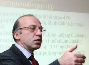 Economist offers authorities several steps to develop economy in Armenia