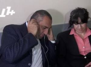 Самвел Алексанян тоже не слышит ругательства