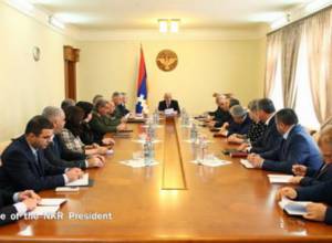 Бако Саакян созвал заседание Совета безопасности