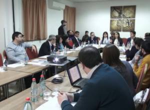 Պաշտոնյան պատրաստ է ուտել դատապարտյալների սնունդը